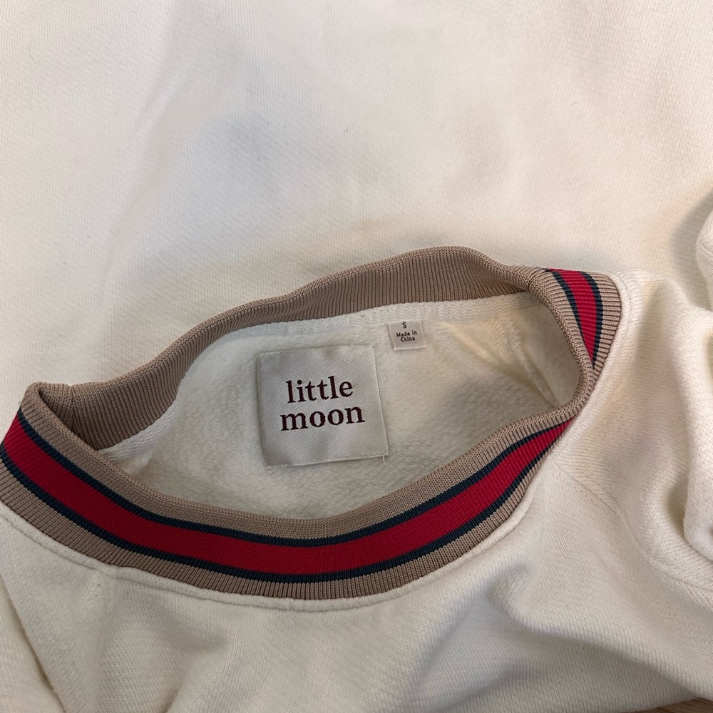 Woman Small Little Moon Cream Crewneck